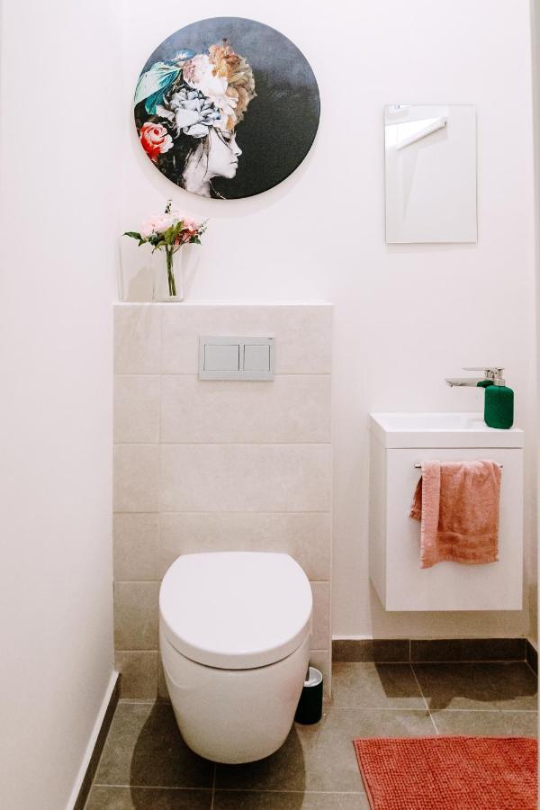 Smaragd Apartman Gyor Exterior photo