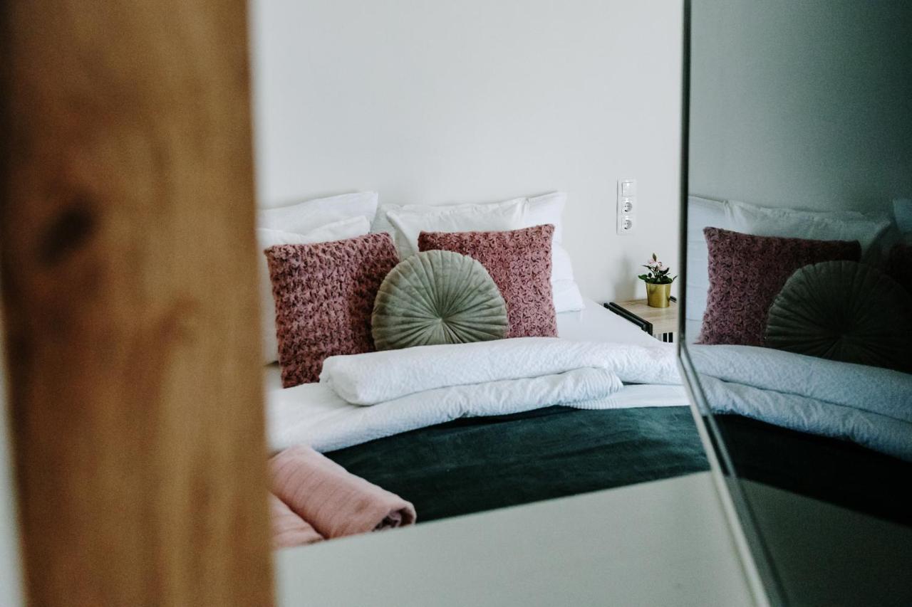 Smaragd Apartman Gyor Exterior photo